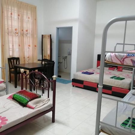 Joyfin Homestay Roomstay Muar Eksteriør bilde