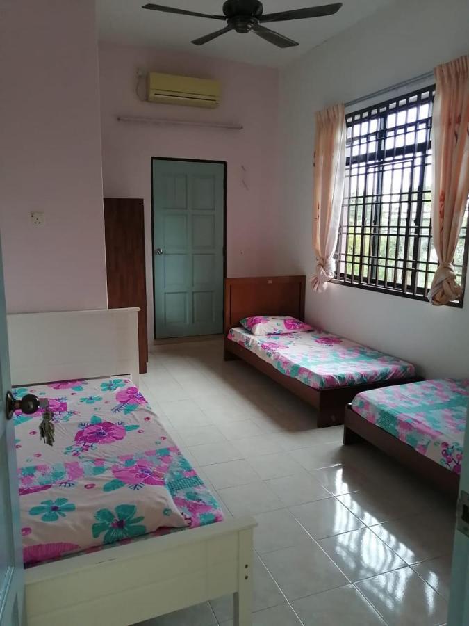 Joyfin Homestay Roomstay Muar Eksteriør bilde