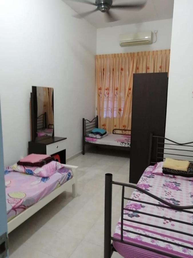 Joyfin Homestay Roomstay Muar Eksteriør bilde